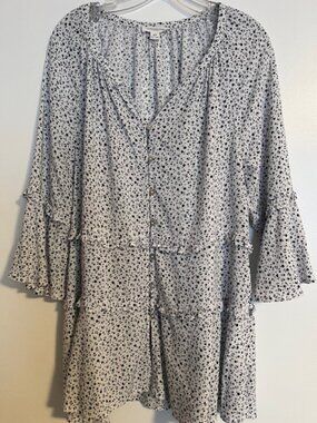 Beach and Beyond Top